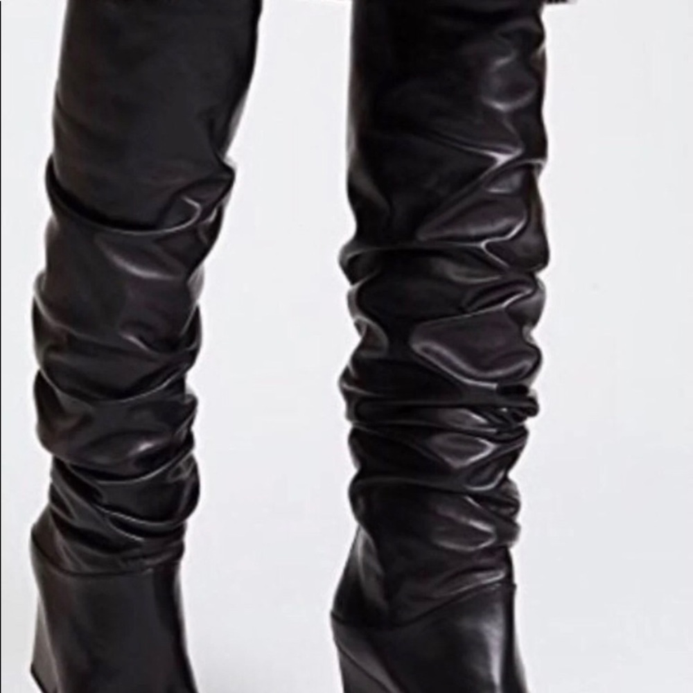 Stuart Weitzman smashing boots